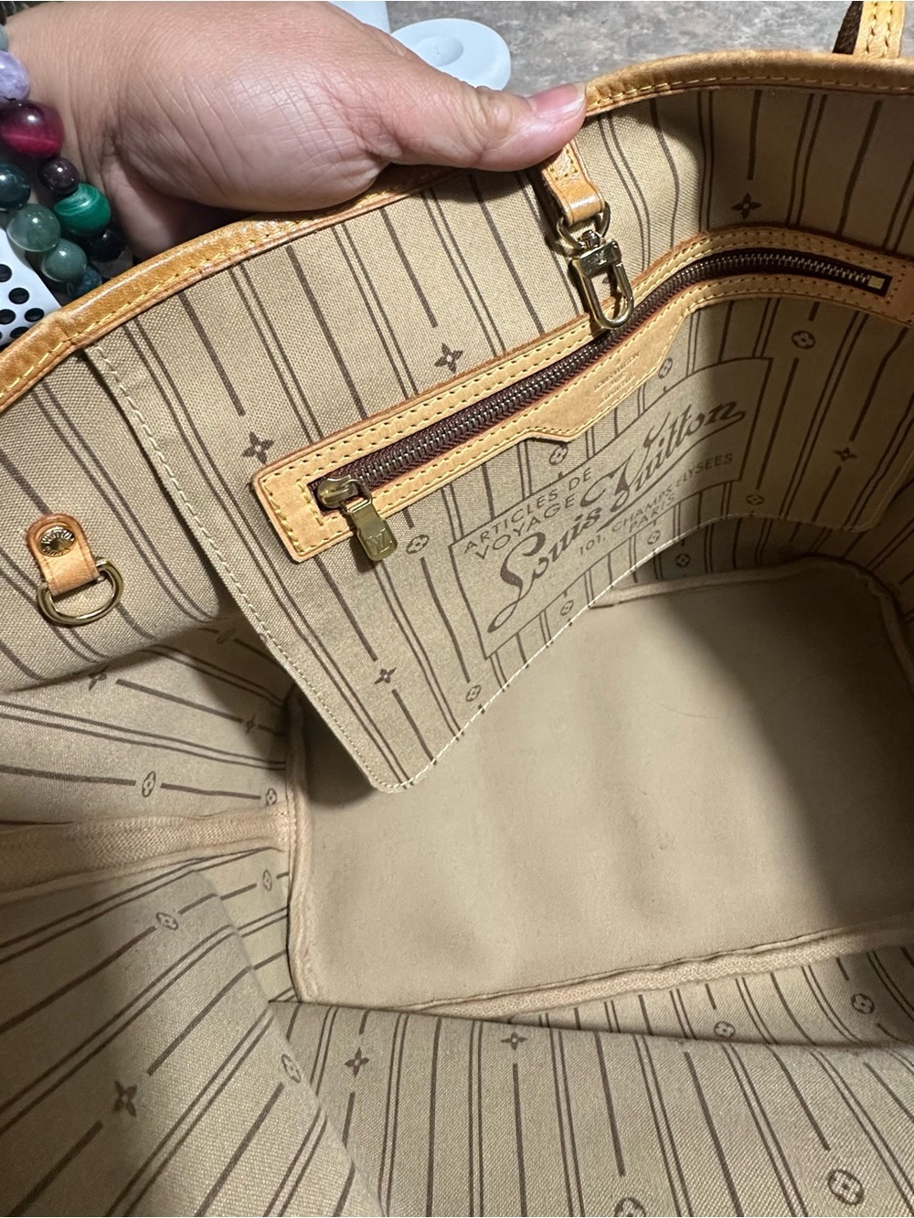 Louis Vuitton Brown Monogram Tote with Tan Trim - Picture 5 of 7